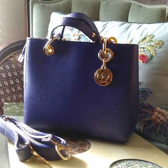 Michael Kors Handbags - Michael Kors satchel and strap